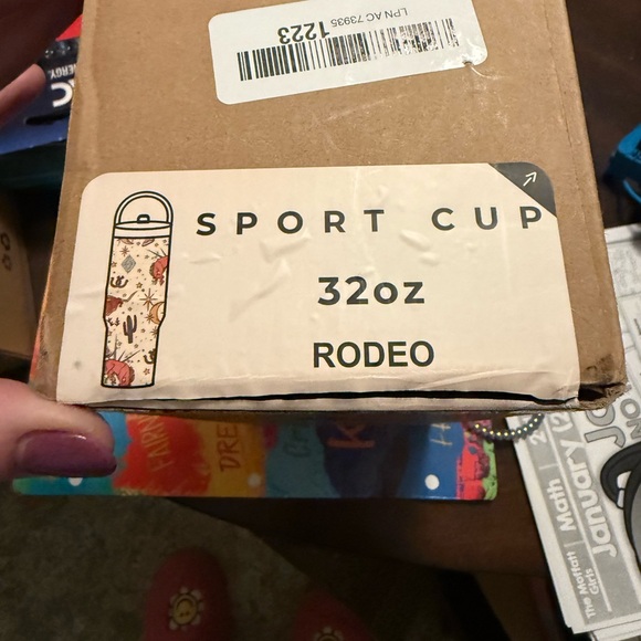 HydroJug 32oz Rodeo design - Picture 4 of 4